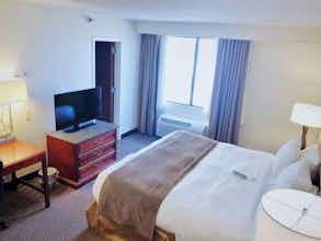 Hotel Radisson Hotel Bismarck photo 3