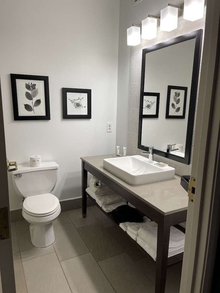 Hotel Country Inn & Suites by Radisson, Prairie du Chien photo 3