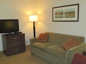 Hotel Country Inn & Suites by Radisson, Calgary-Northeast photo 3