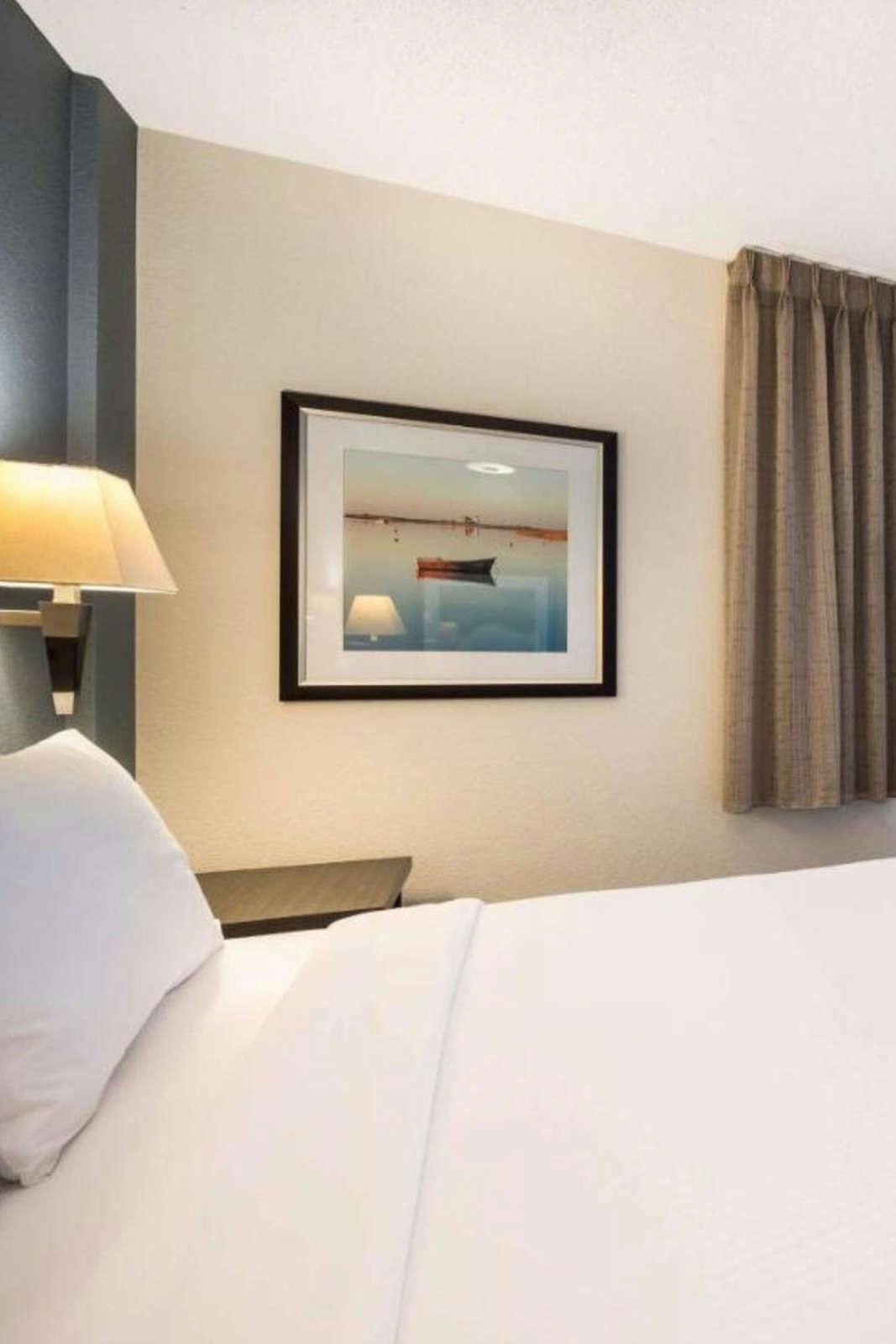 Hotel Sonesta Simply Suites Boston Braintree photo 3