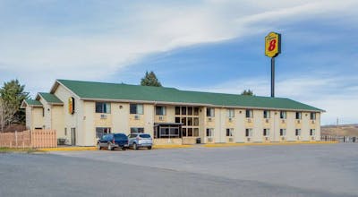 Super 8 by Wyndham Livingston Yellowstone