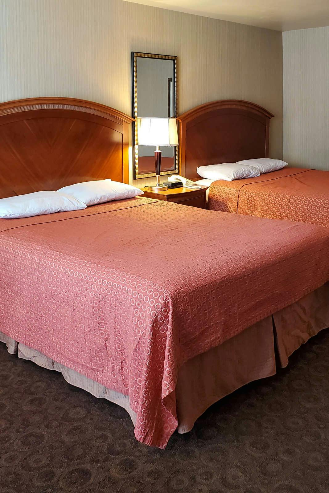 Hotel Royal Pacific Motor Inn photo 4