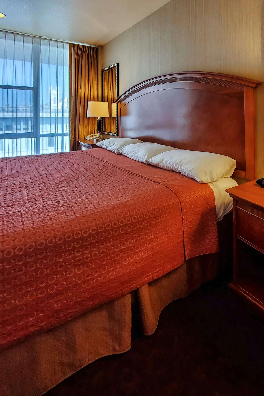 Hotel Royal Pacific Motor Inn photo 1