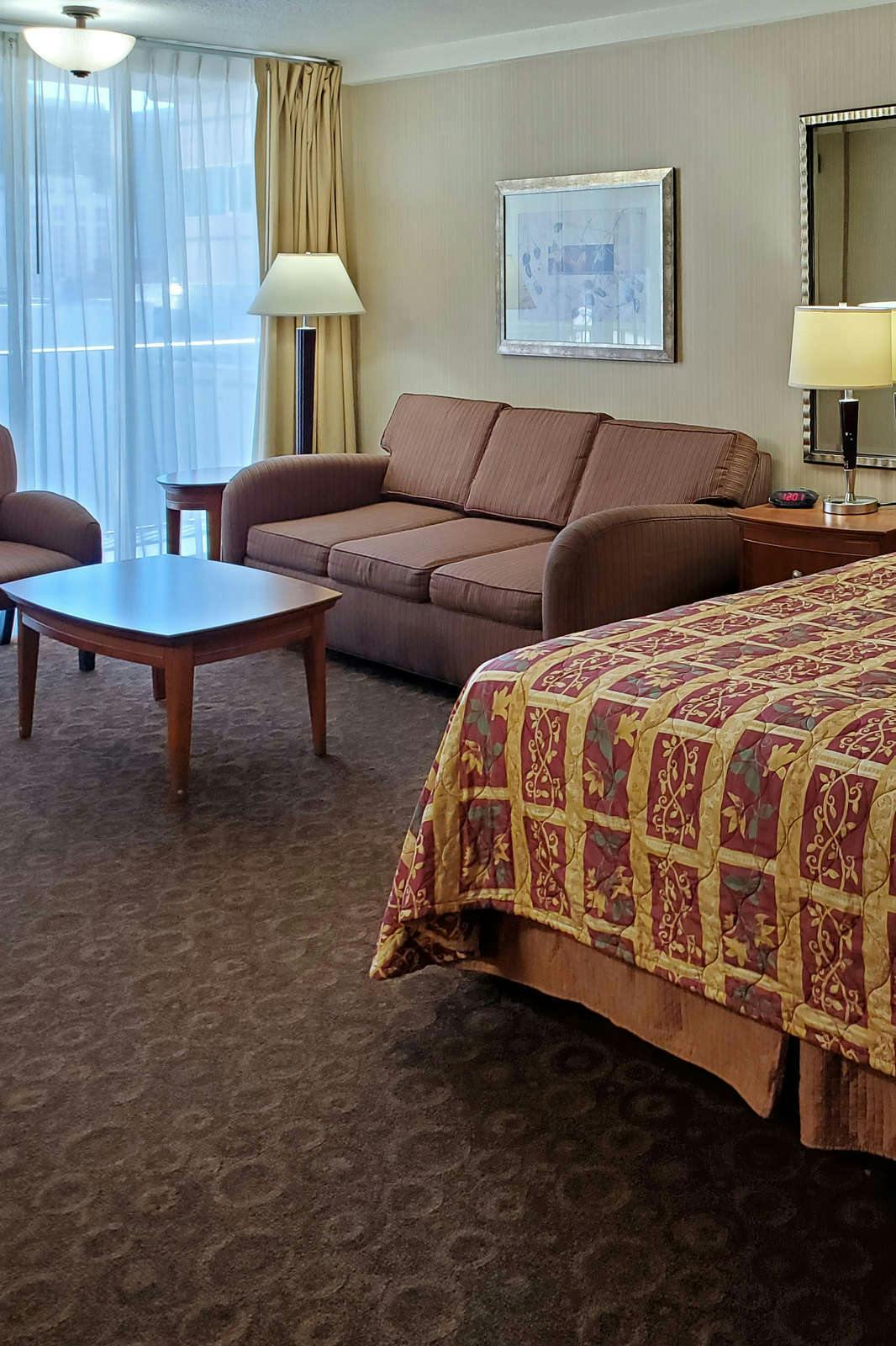 Hotel Royal Pacific Motor Inn photo 2