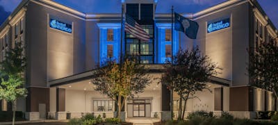 Hotel Indigo Mount Pleasant