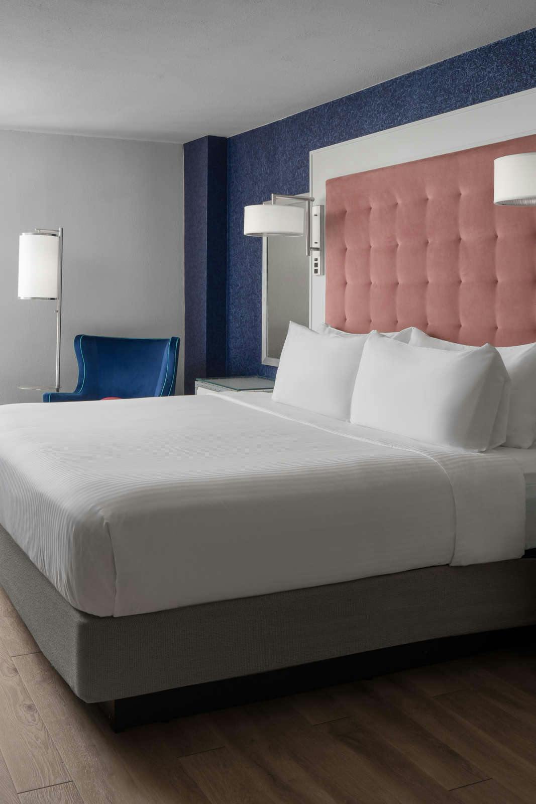 Hotel Hotel Indigo Mount Pleasant photo 2