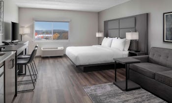 Towneplace Suites by Marriott Framingham