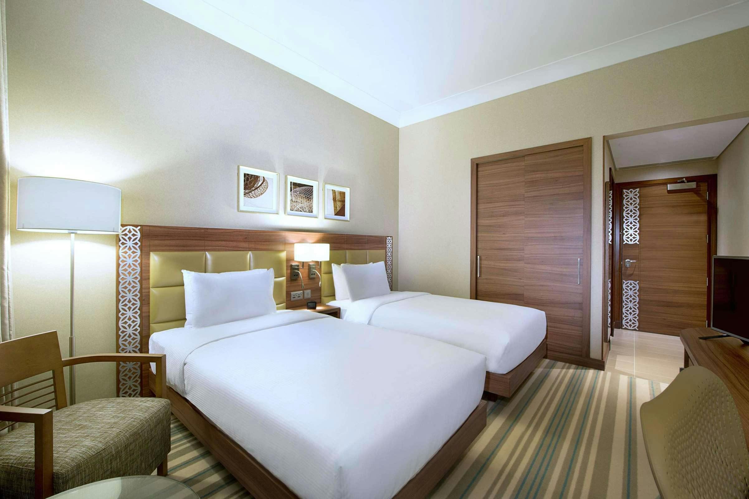Hotel Hilton Garden Inn Dubai Jumeirah photo 1