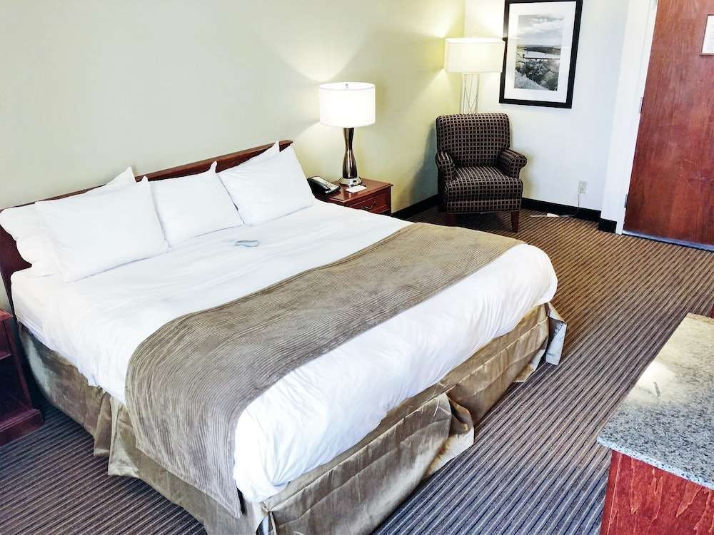 Hotel Radisson Hotel Bismarck photo 1