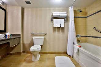 Hotel Radisson Hotel Winnipeg Downtown photo 3
