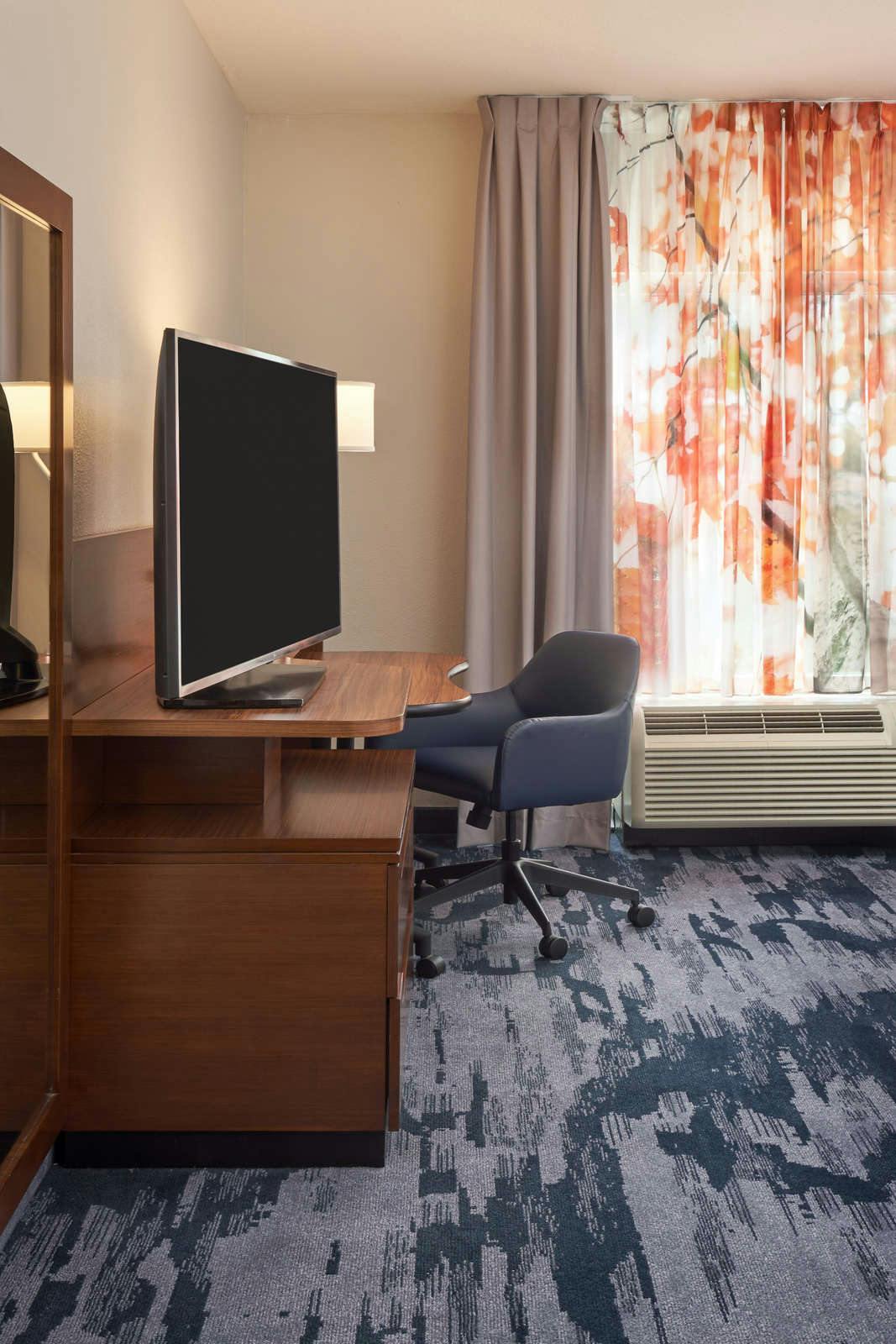 Hotel Fairfield Inn & Suites Orlando Int'l Drive/Convention Center photo 3