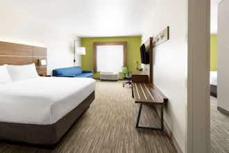 Hotel Holiday Inn Express & Suites Oakhurst-Yosemite Park Area photo 3