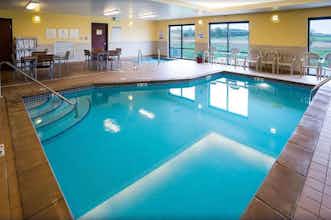 Hotel Holiday Inn Express Rochester South Mayo Area photo 3
