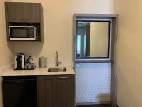 Hotel Holiday Inn Victoria – Elk Lake photo 5