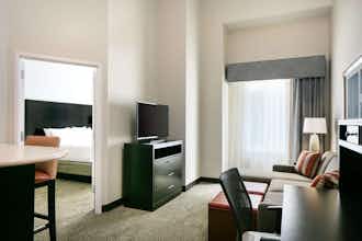 Hotel Staybridge Suites Des Moines Downtown photo 3