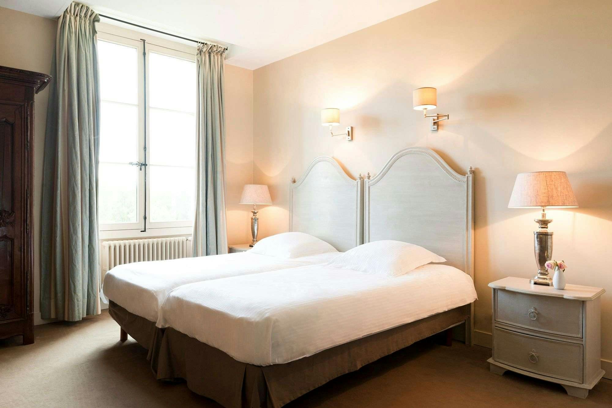 Hotel Chateau de Perreux, The Originals Collection photo 1