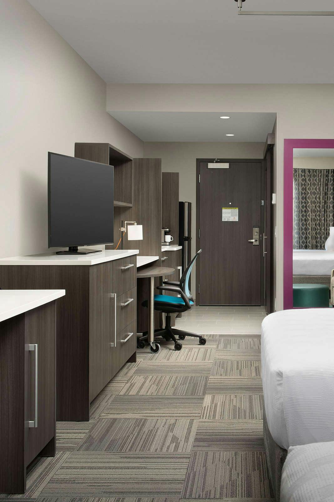 Hotel Home2 Suites by Hilton Denver Northfield photo 2