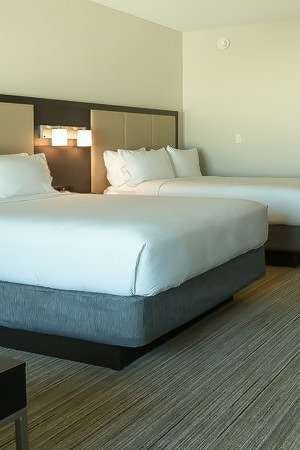 Hotel Holiday Inn Express & Suites Tampa East Ybor City photo 3