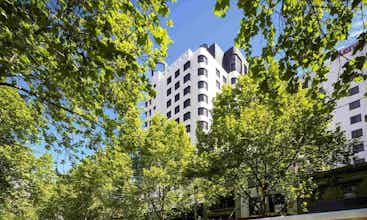 Hotel Pullman Melbourne City Centre photo 2