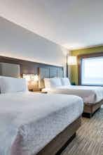 Hotel Holiday Inn Express & Suites Denton South photo 2