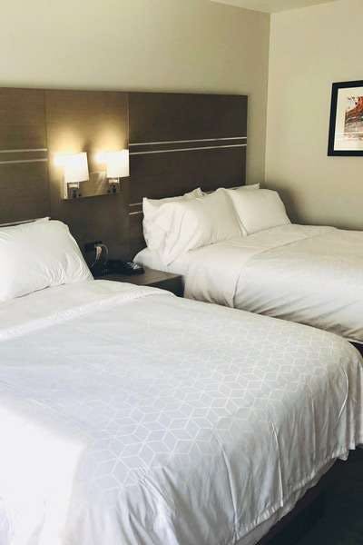 Hotel Holiday Inn Express & Suites Memphis Airport - Elvis Presley Blvd photo 2