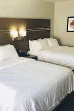 Hotel Holiday Inn Express & Suites Memphis Airport - Elvis Presley Blvd photo 2