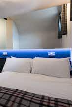 Hotel CoDE Pod Hostels - THE CoURT photo 2