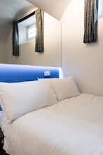 Hotel CoDE Pod Hostels - THE CoURT photo 4