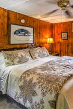 Hotel Mountainaire Inn & Log Cabins photo 1
