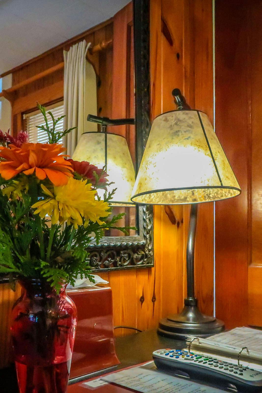 Hotel Mountainaire Inn & Log Cabins photo 3