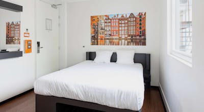 easyHotel Amsterdam City Center