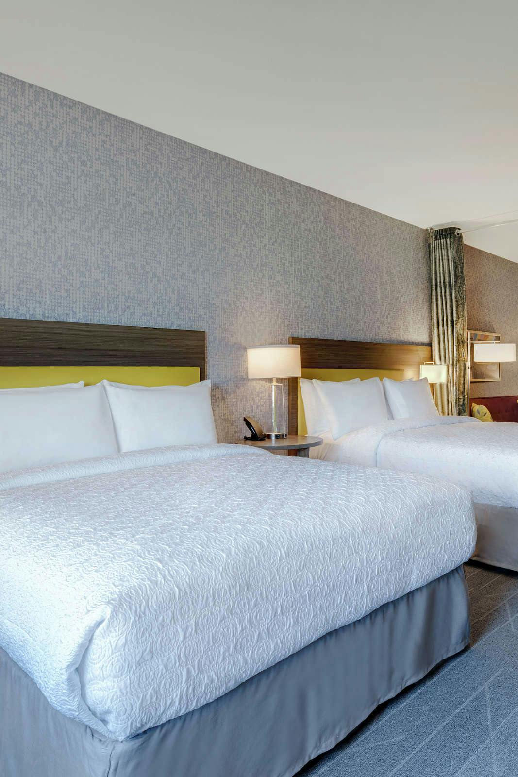 Hotel Home2 Suites by Hilton Petaluma photo 5