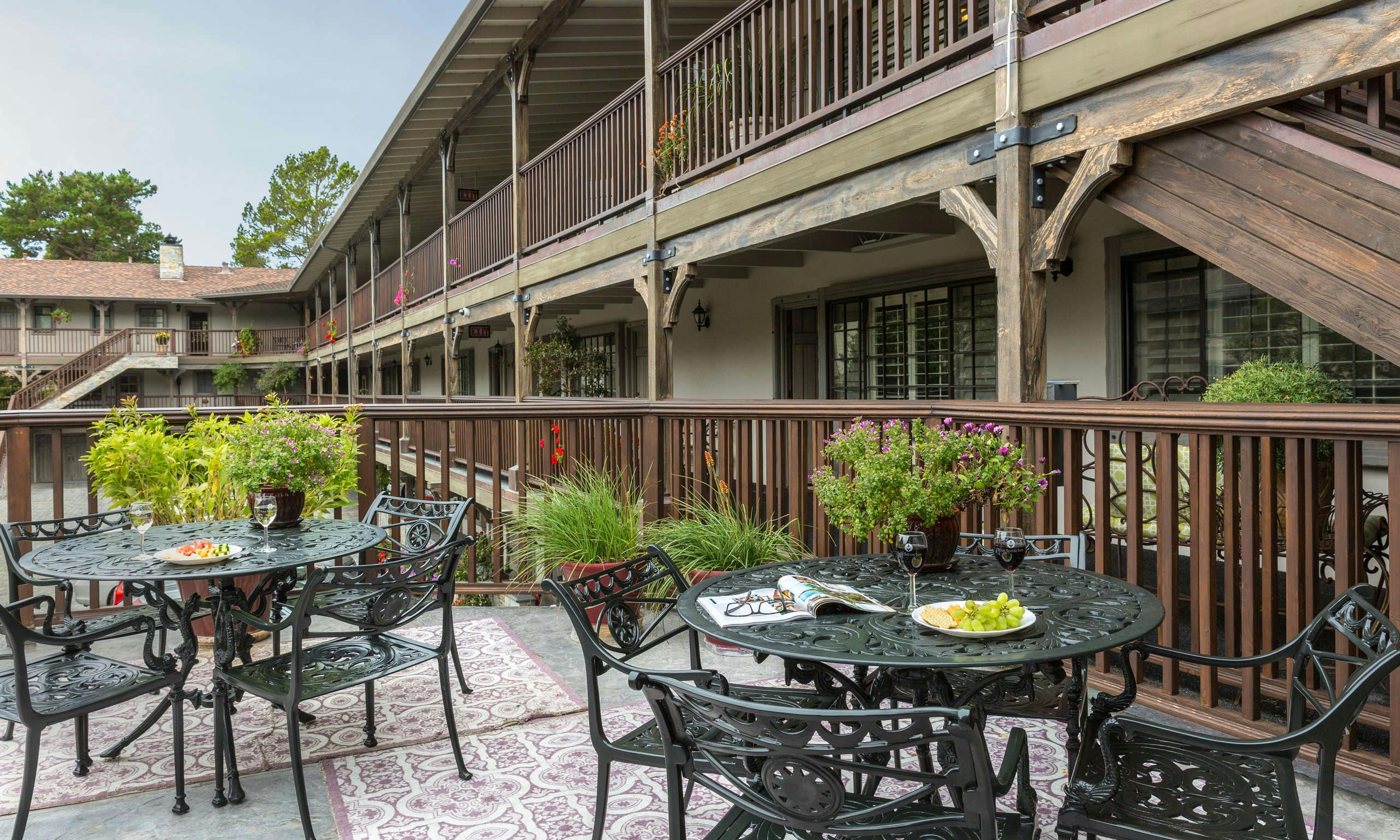 Hotel Coachman's Inn photo 1