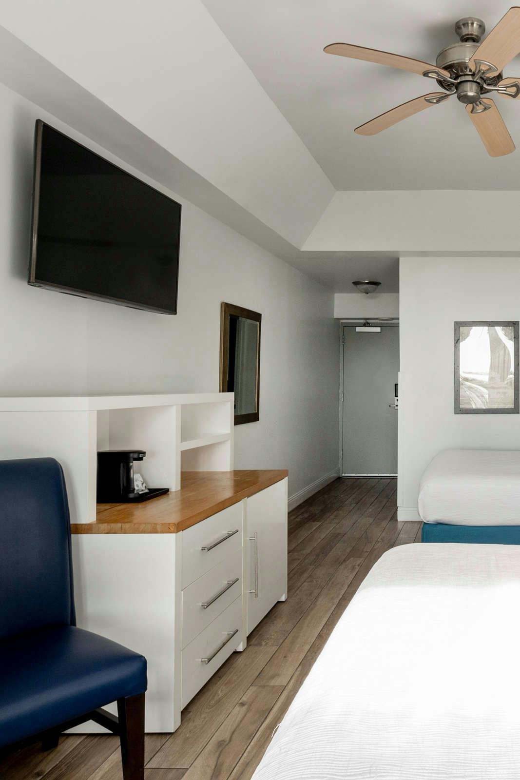 Hotel Tides Folly Beach, Charleston's Oceanfront Hotel photo 5