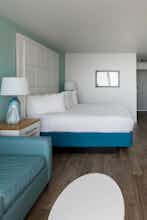 Hotel Tides Folly Beach, Charleston's Oceanfront Hotel photo 3