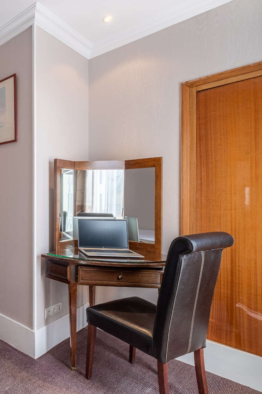 Hotel London Hotel - Paris photo 4