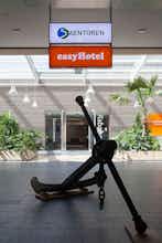 Hotel Easyhotel Amsterdam Zaandam photo 5