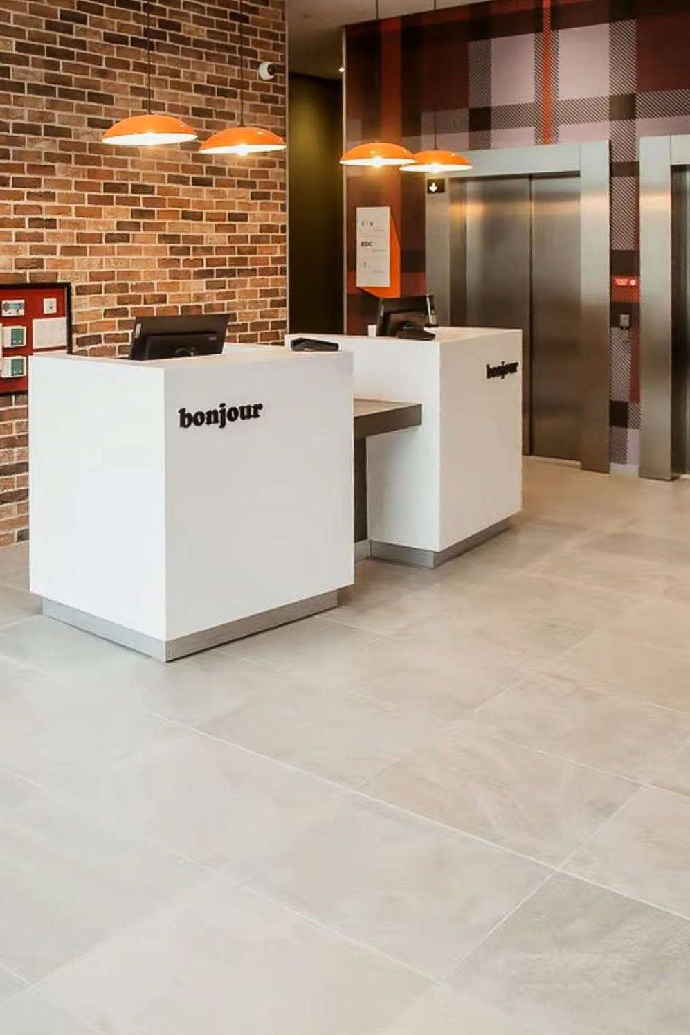 Hotel easyHotel Paris Nord Aubervilliers photo 2