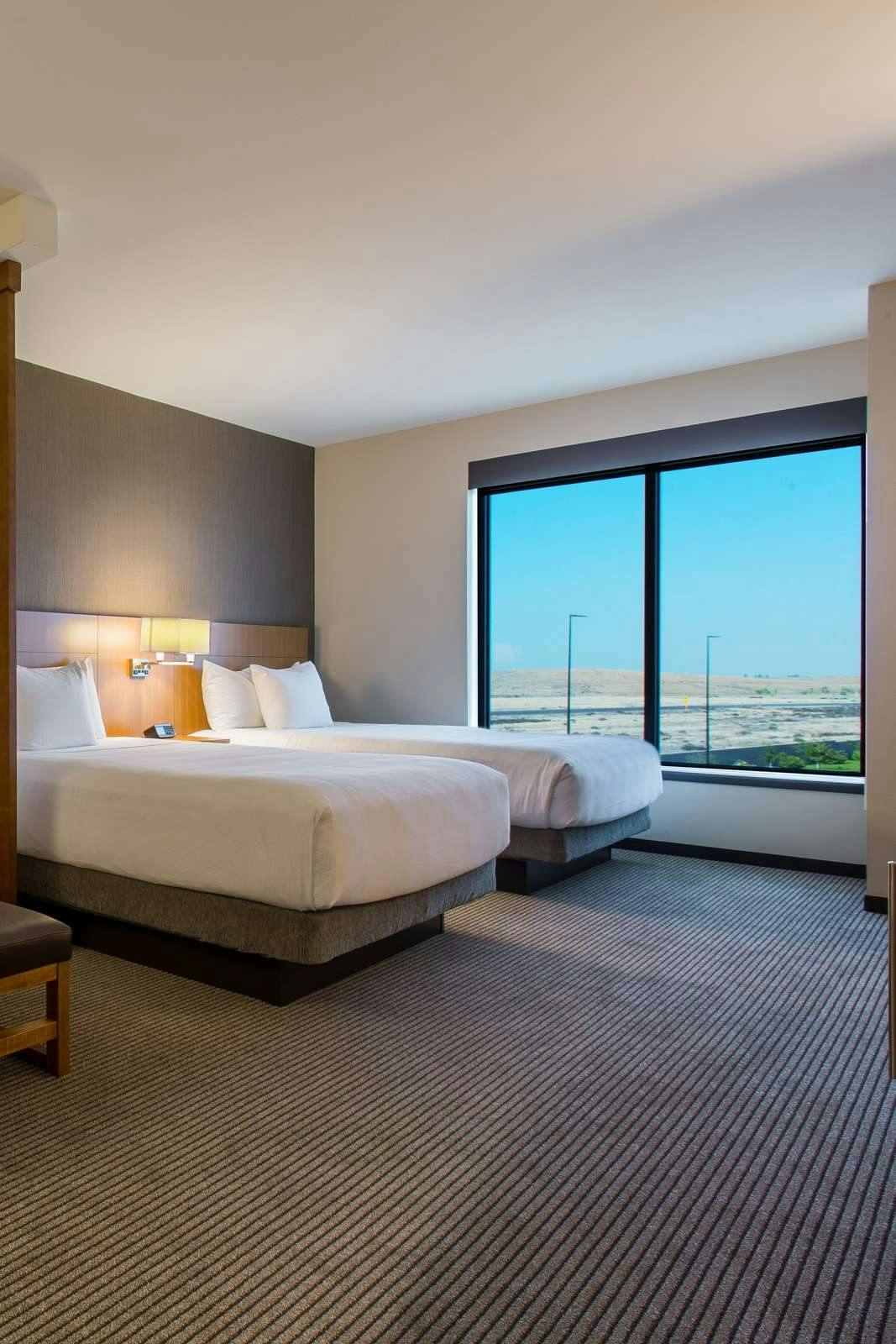 Hotel Hyatt Place Delano photo 1