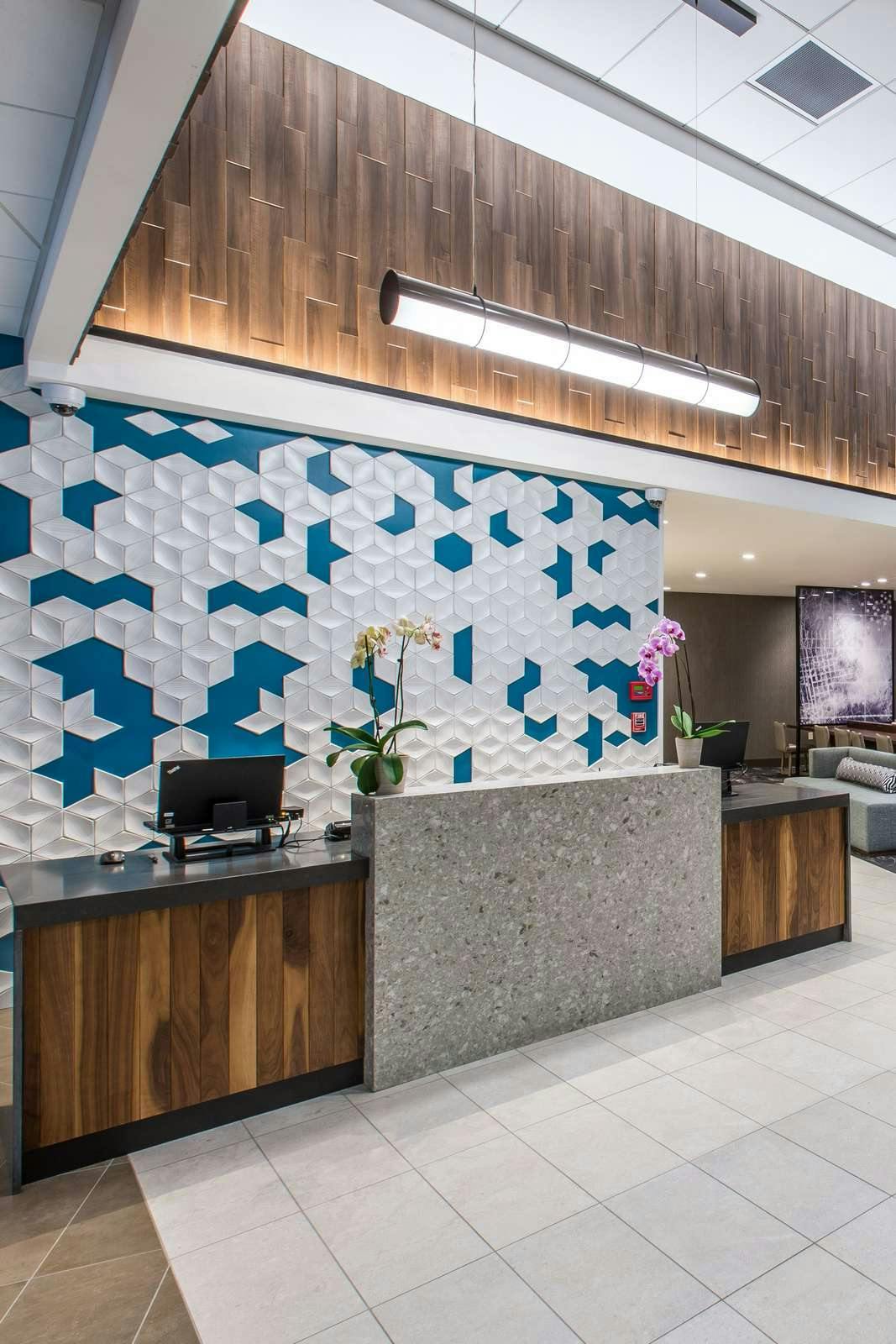 Hotel Hyatt Place Delano photo 2