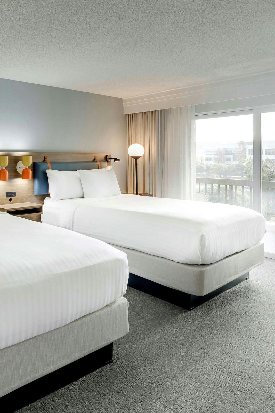 Hotel Sonesta Select San Francisco Airport Oyster Point Waterfront photo 4