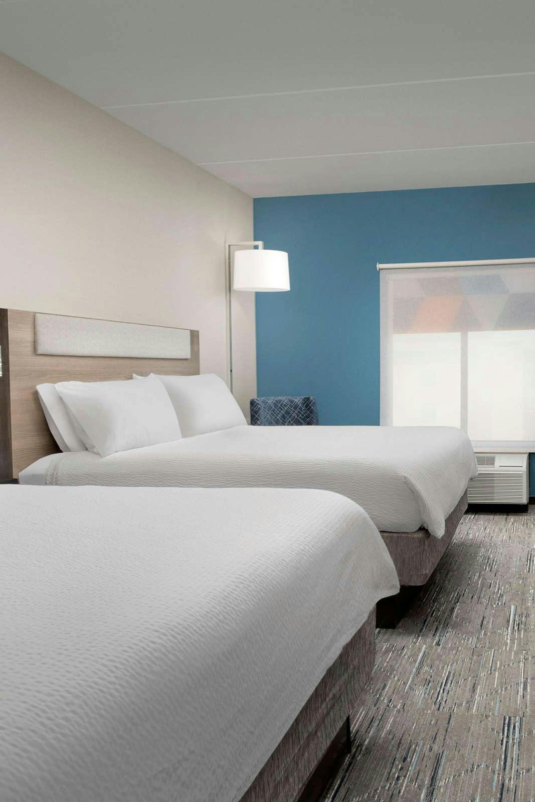 Hotel Holiday Inn Express & Suites Knoxville-Clinton by IHG photo 2