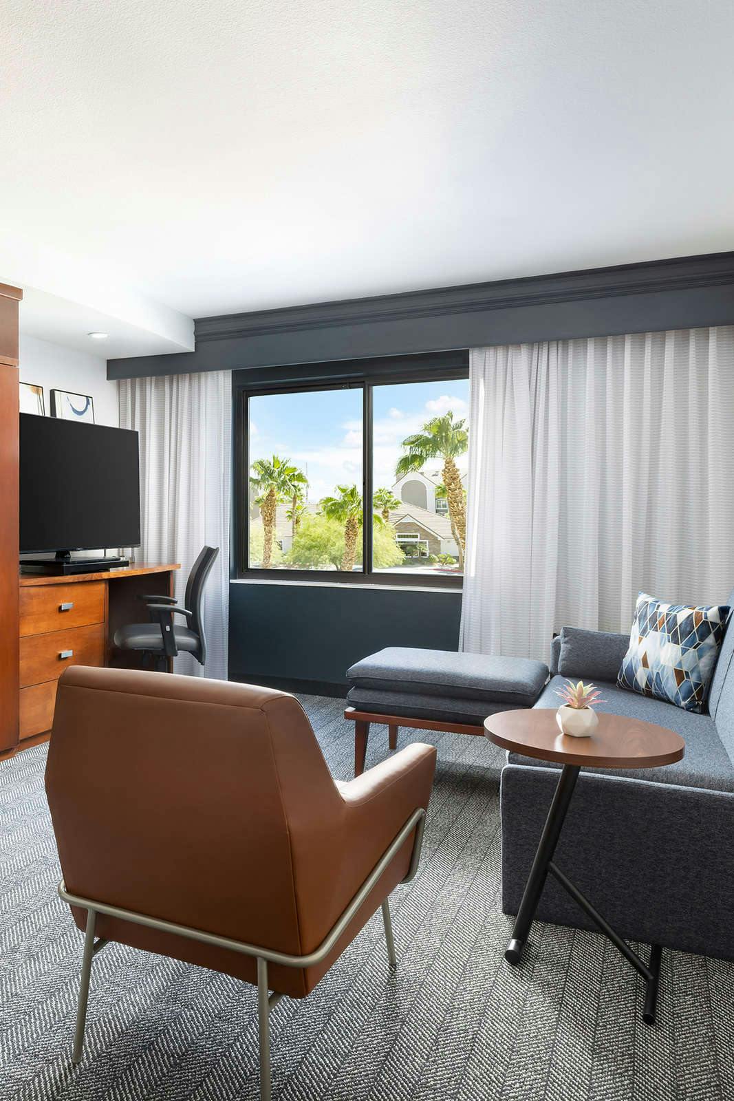 Hotel Courtyard By Marriott Las Vegas Stadium Area photo 4