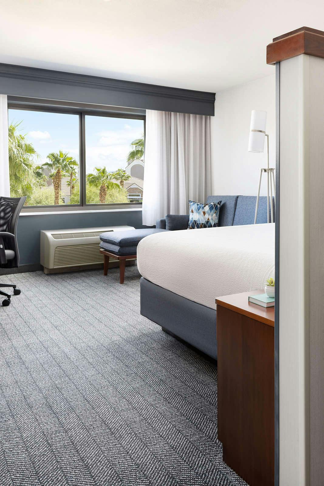 Hotel Courtyard By Marriott Las Vegas Stadium Area photo 2