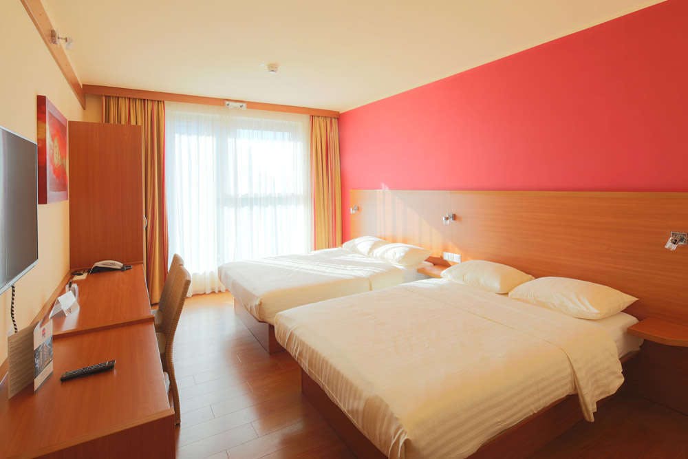 Hotel PLAZA Premium Karlsruhe photo 2