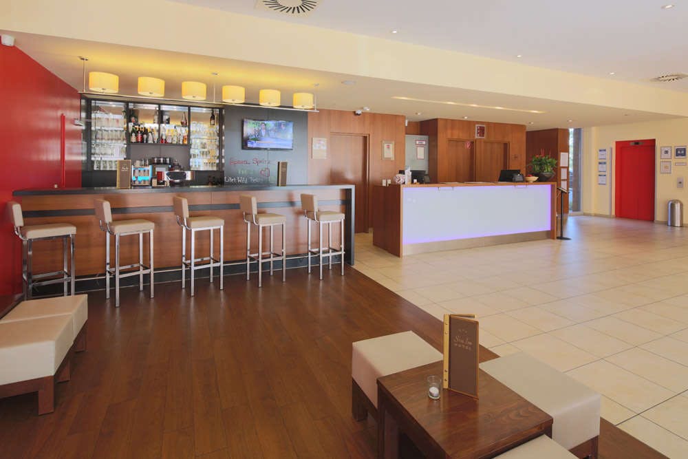 Hotel PLAZA Premium Karlsruhe photo 3