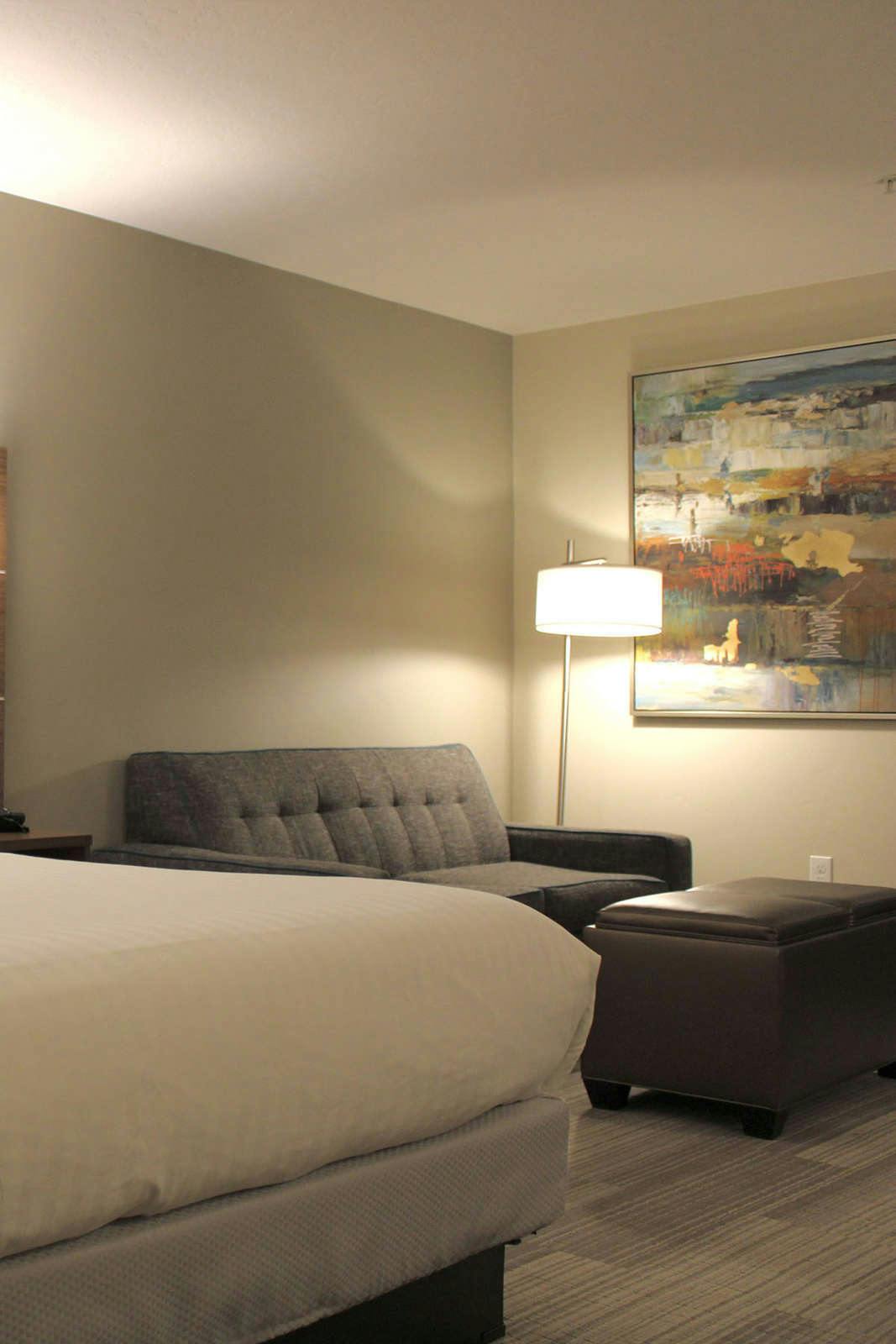 Hotel Simple Suites Boise Airport photo 2