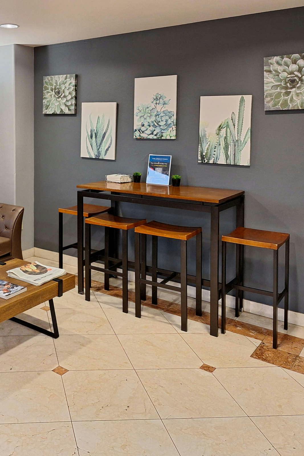 Hotel Portofino Inn Burbank photo 4