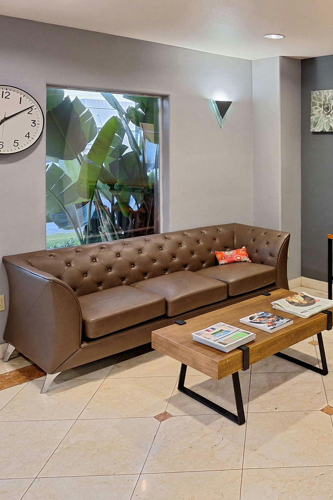 Hotel Portofino Inn Burbank photo 3