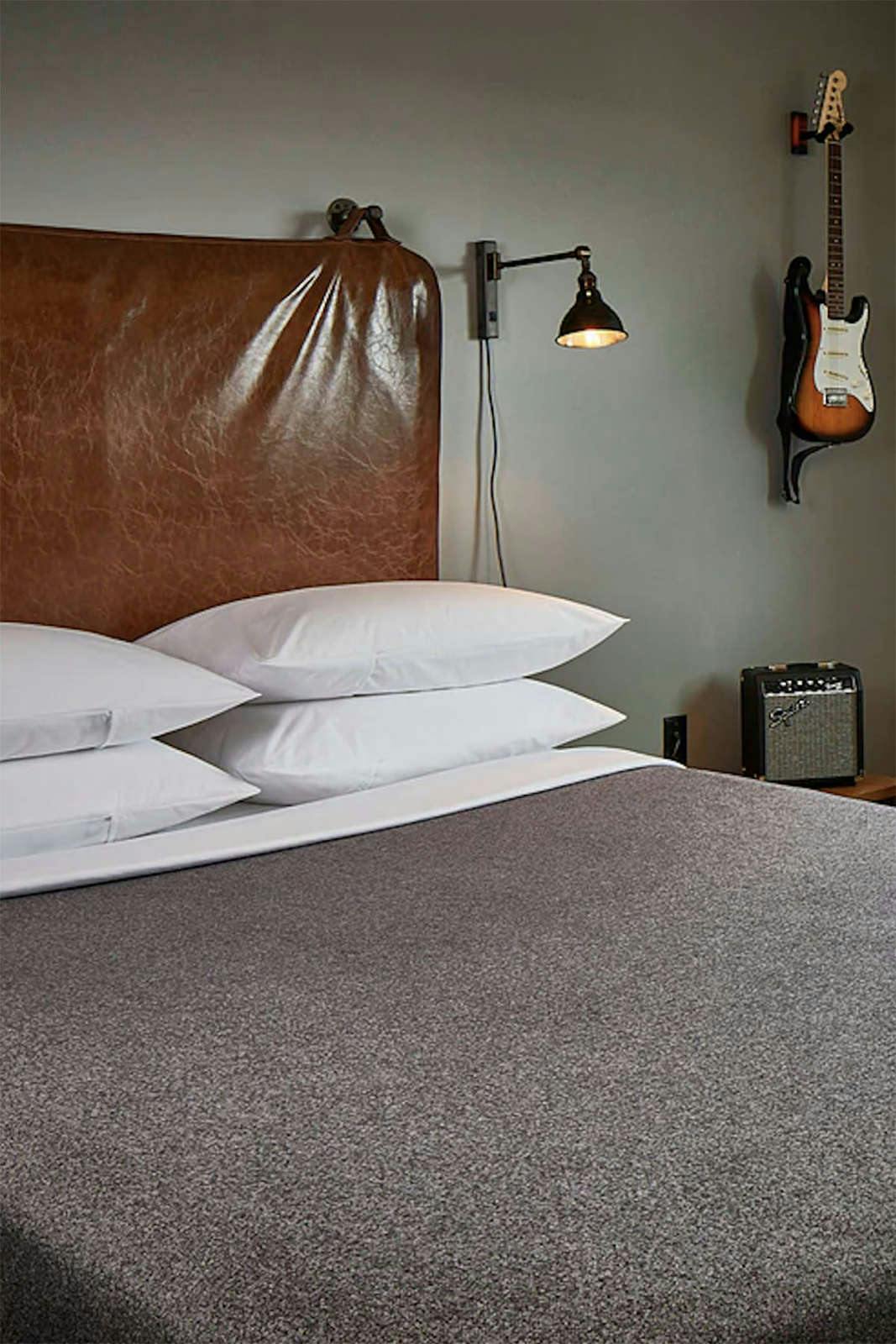 Hotel Moxy Minneapolis Uptown photo 1